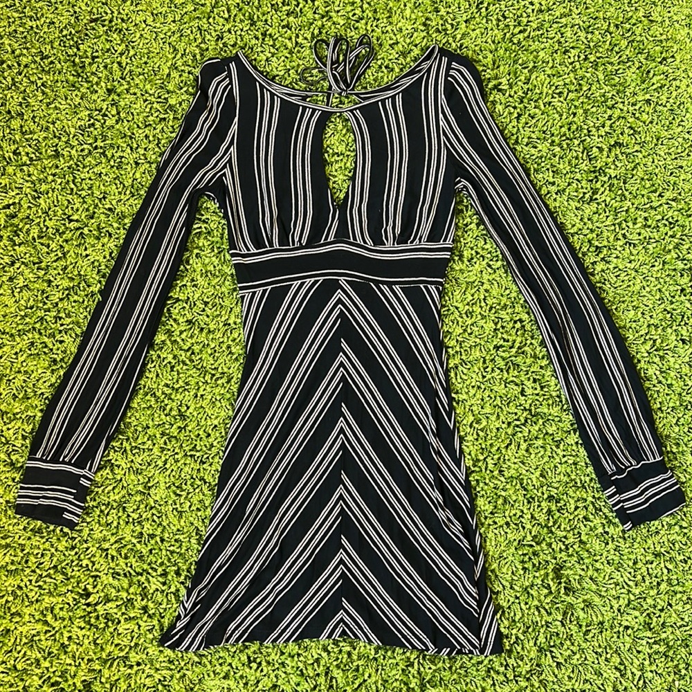 70’s style dress with open back